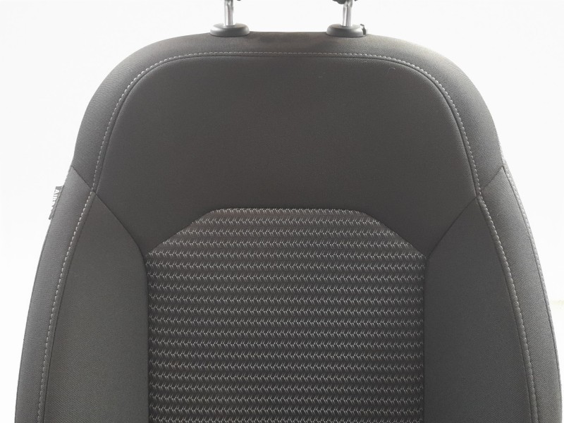Recambio de juego asientos completo para kia ceed tourer (cd) 1.0 t-gdi referencia OEM IAM 88380J7020AZE  