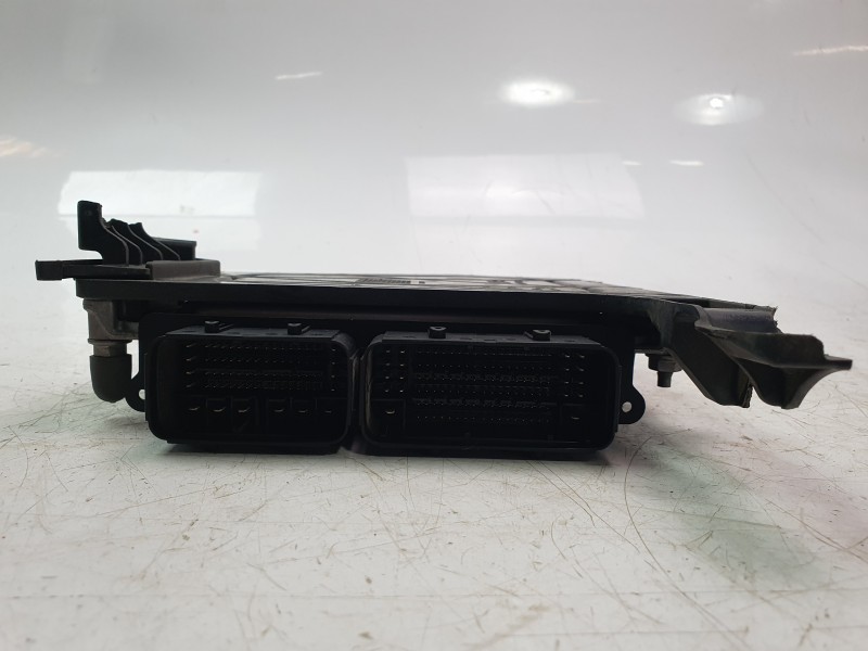 Recambio de centralita motor uce para peugeot 308 iii (fb_, fh_, fp_, f3_, fm_) bluehdi 130 (fbyhzl, fbyhzt) referencia OEM IAM 