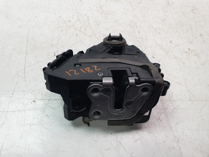 Recambio de cerradura puerta delantera derecha para renault express furgoneta/monovolumen 1.5 blue dci 75 (f6aa) referencia OEM 
