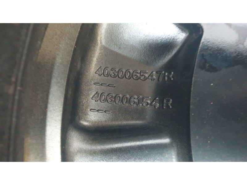 Recambio de llanta para dacia sandero iii 1.0 tce 90 eco-g referencia OEM IAM 403006547R  