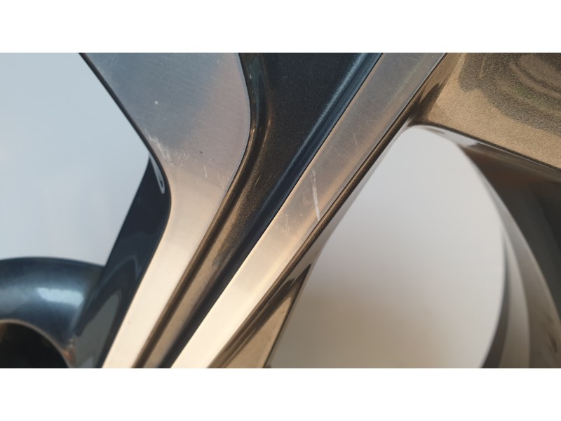 Recambio de llanta para kia xceed (cd) 1.0 t-gdi referencia OEM IAM 52910J7700  