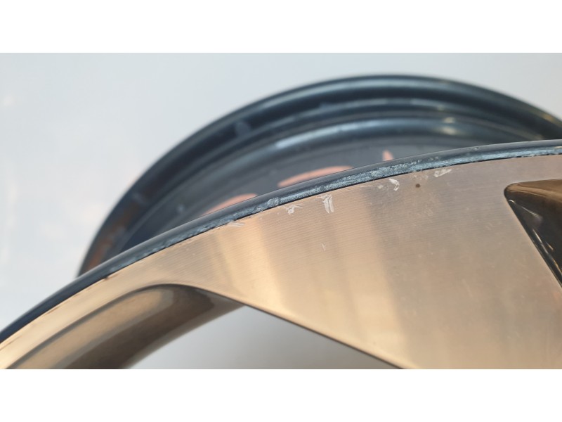 Recambio de llanta para kia xceed (cd) 1.0 t-gdi referencia OEM IAM 52910J7700  