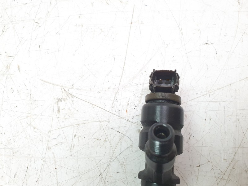 Recambio de inyector para toyota hilux (kun) 3.0 turbodiesel referencia OEM IAM 2367030170 1A02FE01 / FDF906FE / FB000800 / FC00