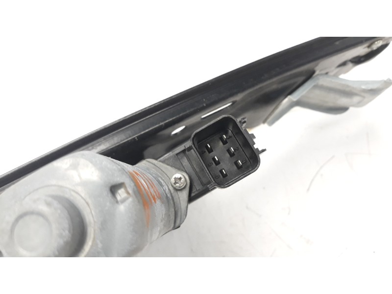 Recambio de elevalunas trasero derecho para land rover evoque 2.0 turbo cat referencia OEM IAM BJ3227000AC  