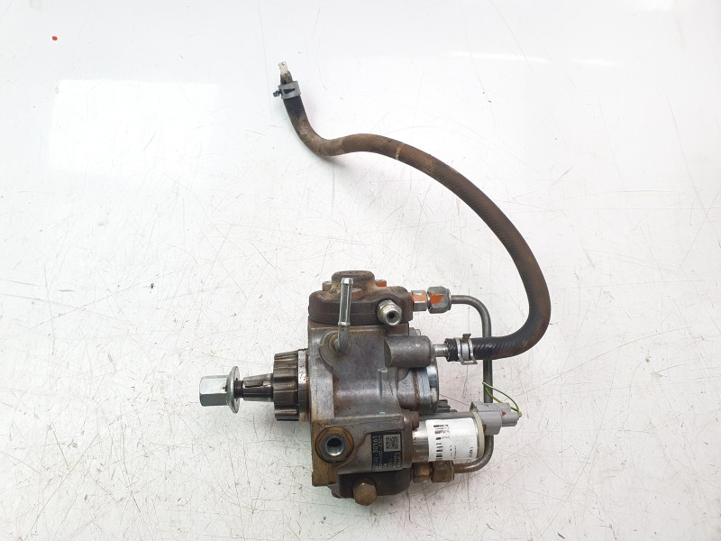 Recambio de bomba inyeccion para toyota hilux (kun) 3.0 turbodiesel referencia OEM IAM 2210030161  