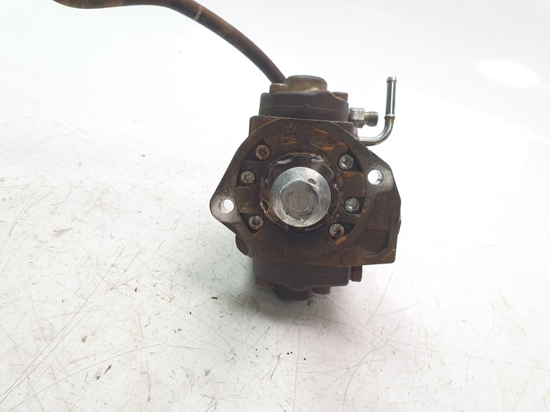 Recambio de bomba inyeccion para toyota hilux (kun) 3.0 turbodiesel referencia OEM IAM 2210030161  