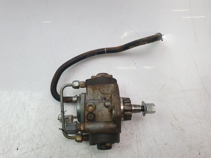 Recambio de bomba inyeccion para toyota hilux (kun) 3.0 turbodiesel referencia OEM IAM 2210030161  