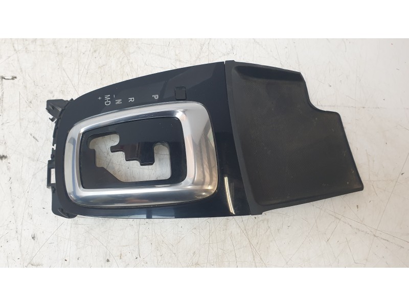 Recambio de moldura para mazda 6 lim. (gh)(.2012) style referencia OEM IAM GHR564341  