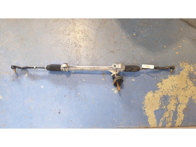 Recambio de cremallera direccion para mg zs luxury referencia OEM IAM 10443601  