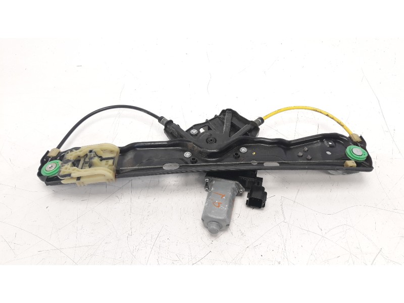 Recambio de elevalunas trasero derecho para land rover evoque 2.0 turbo cat referencia OEM IAM BJ3227000AC  