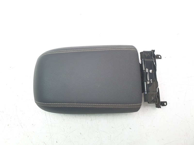 Recambio de apoyabrazos central para ford kuga st-line referencia OEM IAM AM51R045C74AF35B8  