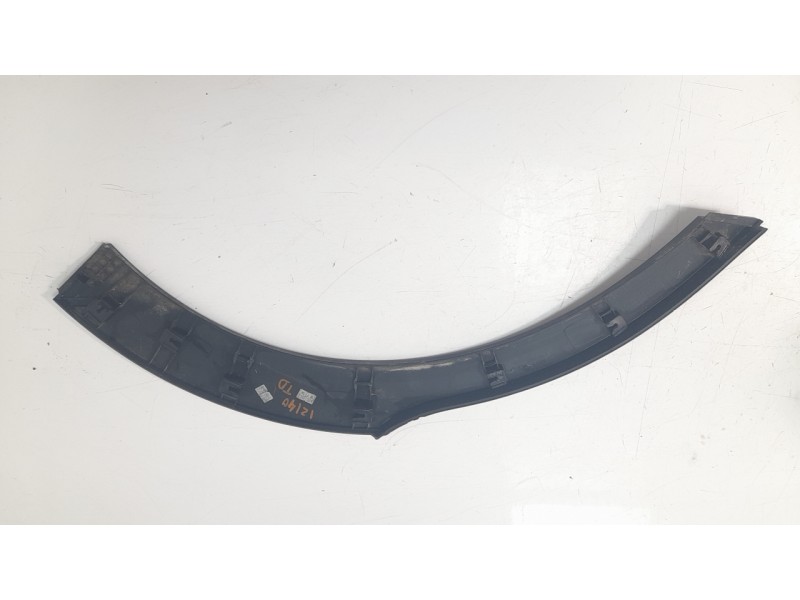 Recambio de aletin trasero derecho para kia stonic (yb) 1.2 cvvt referencia OEM IAM 87742H8400  