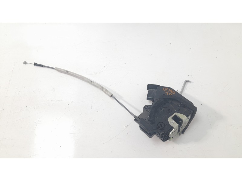 Recambio de cerradura puerta trasera derecha para kia stonic (yb) 1.2 cvvt referencia OEM IAM 81420H8020  