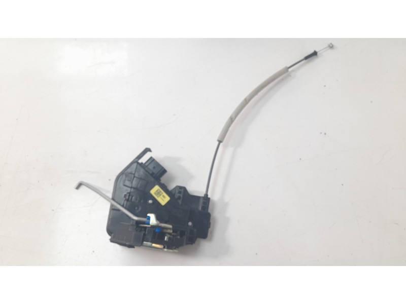 Recambio de cerradura puerta trasera derecha para kia stonic (yb) 1.2 cvvt referencia OEM IAM 81420H8020  