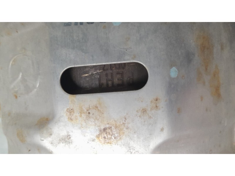 Recambio de catalizador para mazda cx-3 100 aniversario referencia OEM IAM PEH1 PEH10D17 