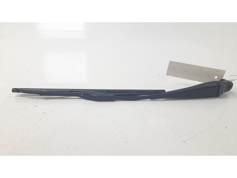 Recambio de brazo limpia trasero para land rover evoque pure referencia OEM IAM LR067017  