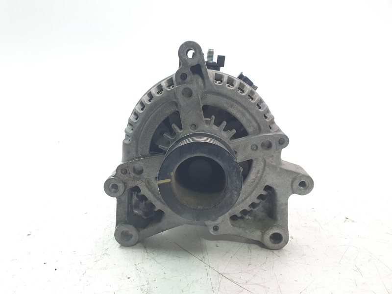 Recambio de alternador para bmw serie x1 (f48) sdrive18d referencia OEM IAM 1042119200 8627124 
