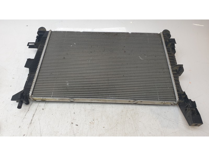 Recambio de radiador agua para ford kuga st-line referencia OEM IAM BV618005BD 58284 11418002578