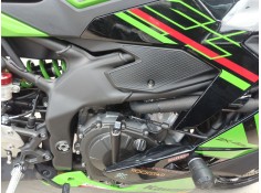 Recambio de moldura para kawasaki zx-4r zx-4r referencia OEM IAM   