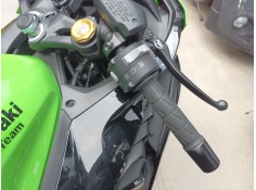 Recambio de piña luces derecha para kawasaki zx-4r zx-4r referencia OEM IAM   