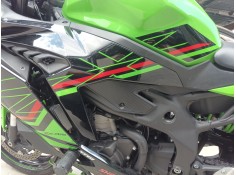 Recambio de moldura para kawasaki zx-4r zx-4r referencia OEM IAM   