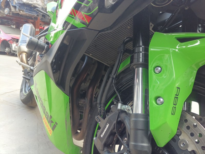 Recambio de electroventilador para kawasaki zx-4r zx-4r referencia OEM IAM   