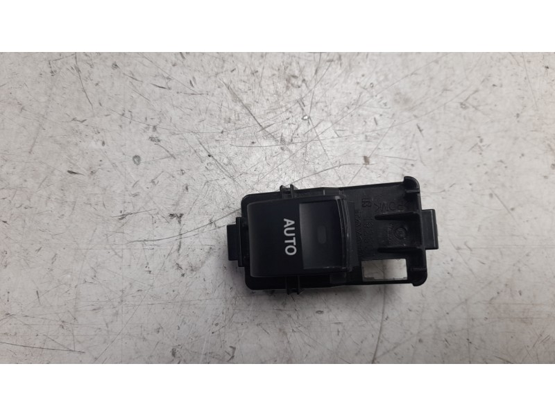 Recambio de mando elevalunas trasero izquierdo para toyota auris (_e18_) 1.8 hybrid (zwe186_) referencia OEM IAM 192801  
