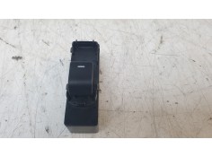 MANDO ELEVALUNAS TRASERO DERECHO GMM666380A 