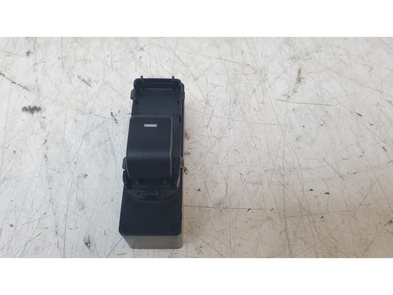 Recambio de mando elevalunas trasero derecho para mazda 6 lim. (gh)(.2012) style referencia OEM IAM GMM666380A  