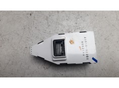 Recambio de pantalla multifuncion para toyota auris (_e18_) 1.8 hybrid (zwe186_) referencia OEM IAM 8391002200   2