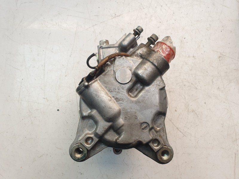 Recambio de compresor aire acondicionado para bmw 1 (f20) 118 d referencia OEM IAM 6452922369405  