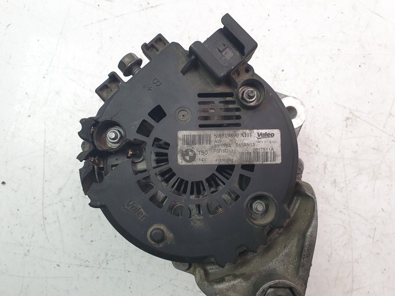 Recambio de alternador para bmw 1 (f20) 118 d referencia OEM IAM 8519890AI01 FG18D111 , 2617511A 