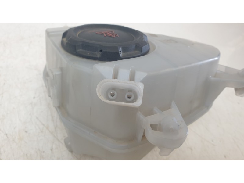 Recambio de deposito expansion para skoda octavia lim. (nx3) ambition referencia OEM IAM 5WA121407F  