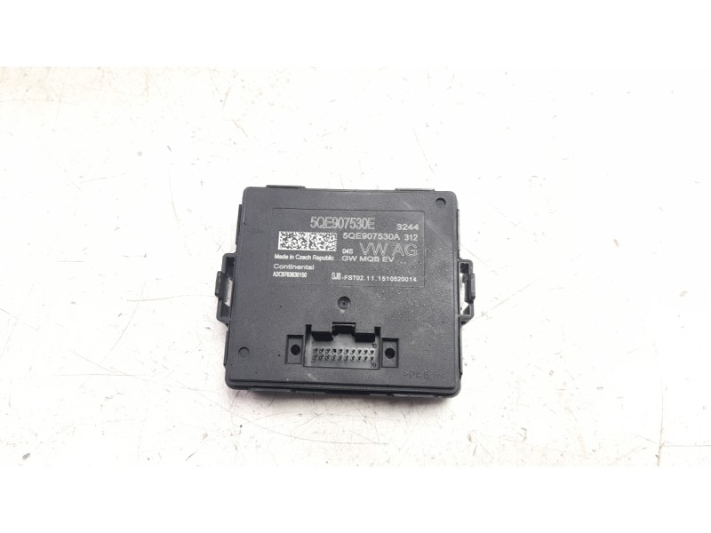 Recambio de modulo electronico para volkswagen golf vii lim. gte referencia OEM IAM 5QE907530E  