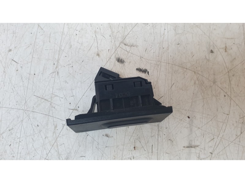 Recambio de maneta exterior maletero / porton para mazda 6 lim. (gh)(.2012) style referencia OEM IAM BHN1568D0  
