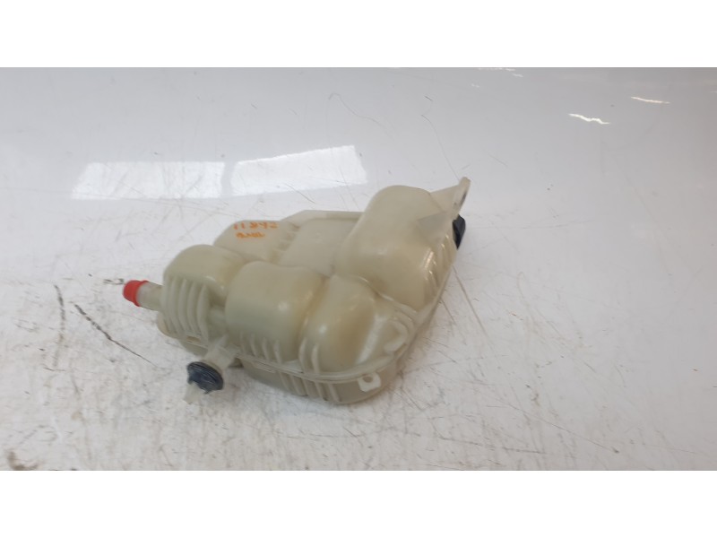 Recambio de deposito expansion para bmw serie x1 (f48) sdrive18d referencia OEM IAM 7617362  