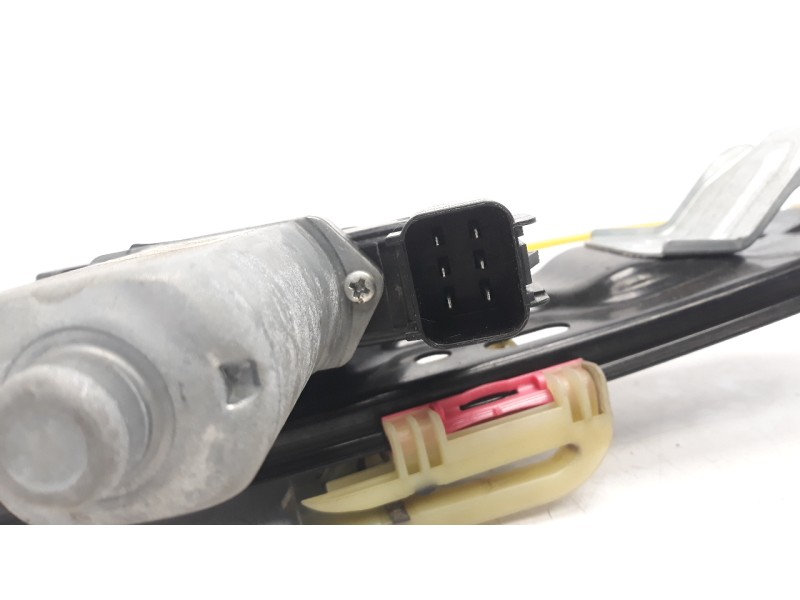 Recambio de elevalunas trasero izquierdo para land rover evoque 2.0 turbo cat referencia OEM IAM BJ3227001AC  