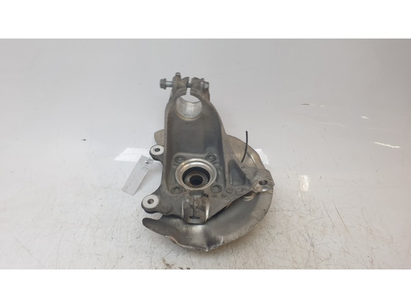 Recambio de mangueta delantera derecha para bmw serie x1 (f48) sdrive18d referencia OEM IAM 31216876646  