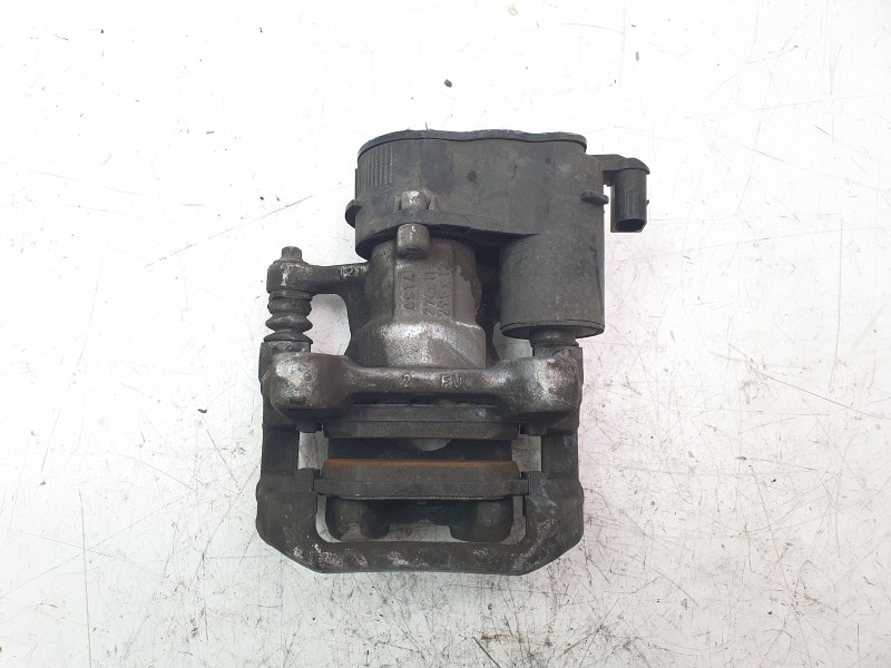 Recambio de pinza de freno trasera izquierda para mercedes-benz clase b sports tourer (w247) b 200 d (247.012) referencia OEM IA