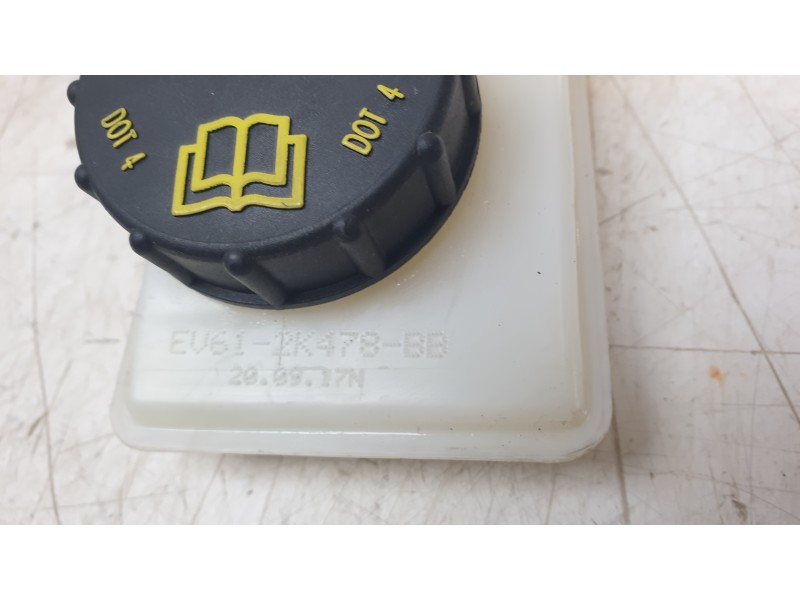 Recambio de bomba freno para ford kuga st-line referencia OEM IAM EV612K478BB  