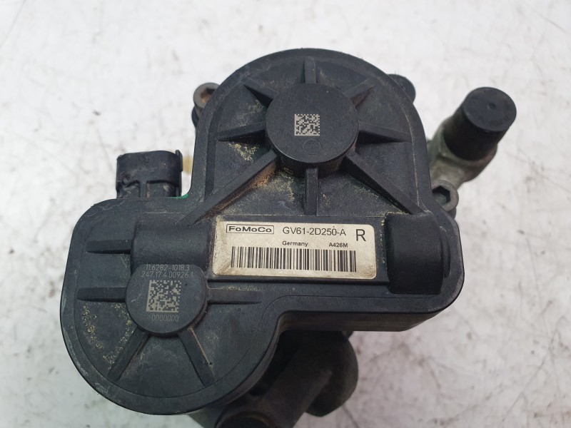 Recambio de pinza de freno trasera derecha para ford kuga st-line referencia OEM IAM GV612D250A  