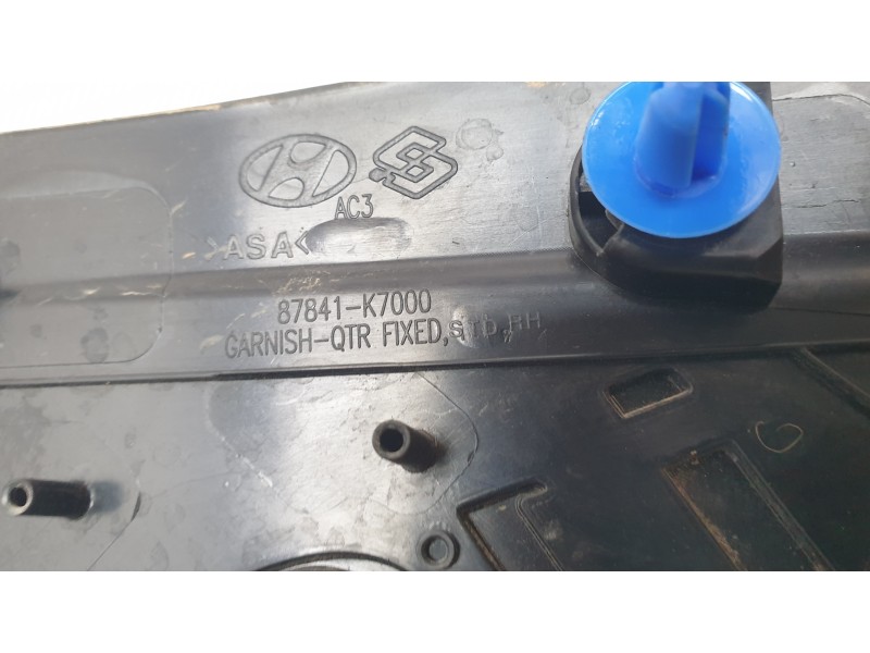 Recambio de moldura para hyundai i10 iii (ac3, ai3) 1.0 mpi referencia OEM IAM 87841K7000  