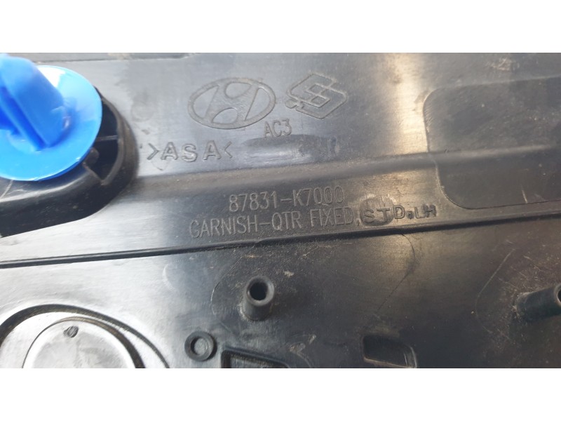Recambio de moldura para hyundai i10 iii (ac3, ai3) 1.0 mpi referencia OEM IAM 87831K7000  