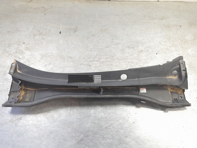 Recambio de torpedo para toyota c-hr hybrid active referencia OEM IAM 55781F4010  