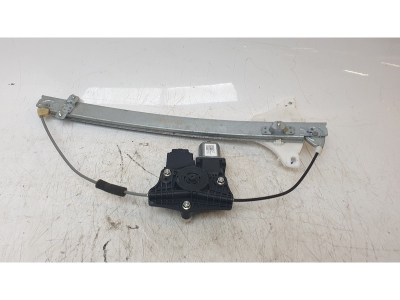 Recambio de elevalunas delantero izquierdo para hyundai i10 iii (ac3, ai3) 1.0 mpi referencia OEM IAM 82403K6010  