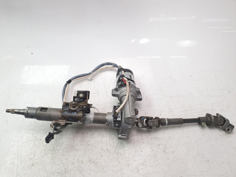 Recambio de columna direccion para toyota yaris hybrid active referencia OEM IAM 4520A0D194  