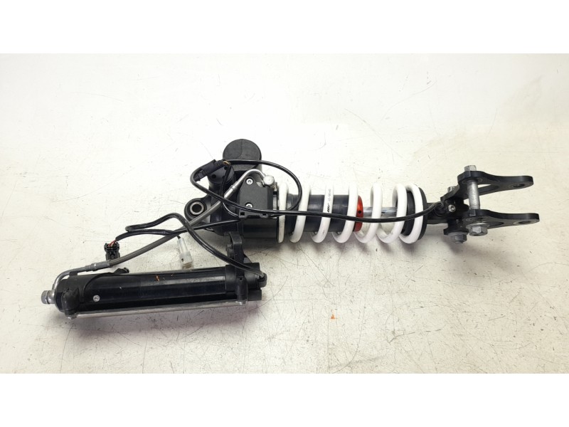 Recambio de amortiguador trasero para ktm 1290 super duke r referencia OEM IAM 0641C422V307000  