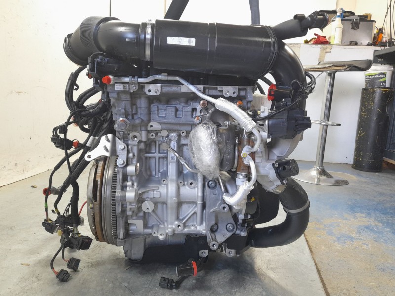Recambio de motor completo para bmw 1 (f40) 118 i referencia OEM IAM B38A15F B38A15M1 