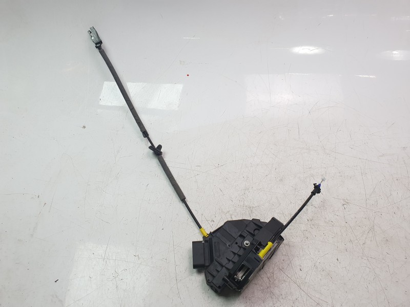 Recambio de cerradura puerta trasera izquierda para ford kuga st-line referencia OEM IAM BM5AA26413AG  