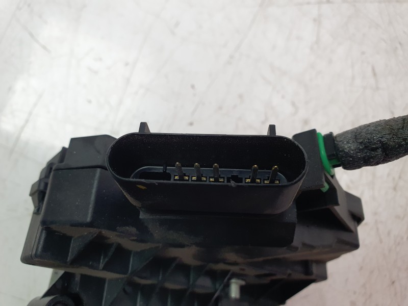 Recambio de cerradura puerta delantera izquierda para ford kuga st-line referencia OEM IAM BM5AA21813AG  DLF620027